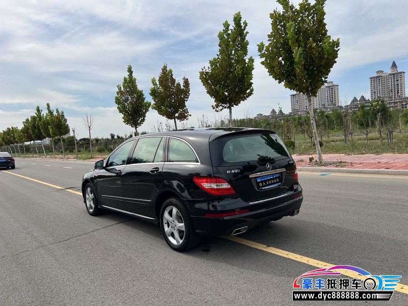 14年奔驰R轿车抵押车出售