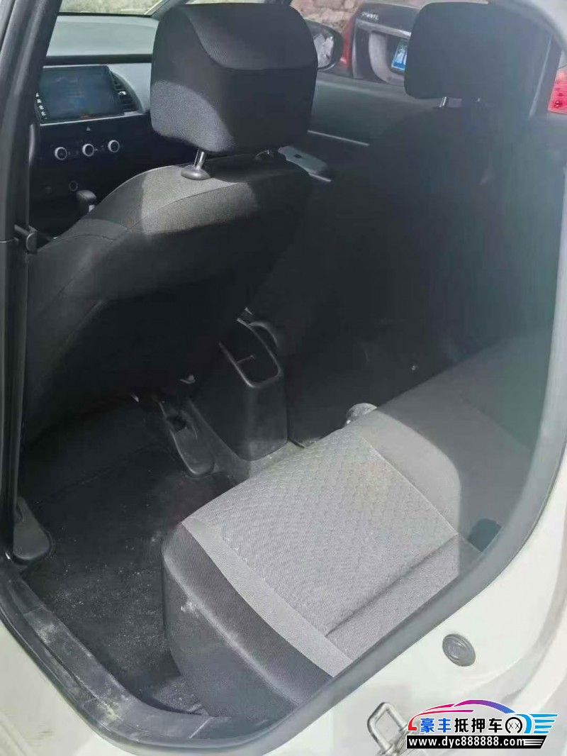 21年本田飞度轿车抵押车出售