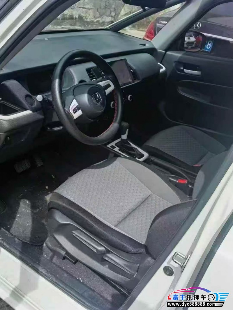 21年本田飞度轿车抵押车出售