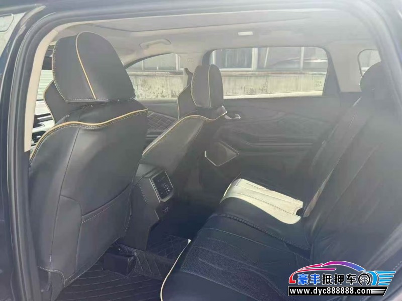 19年奇瑞星途凌云轿车抵押车出售