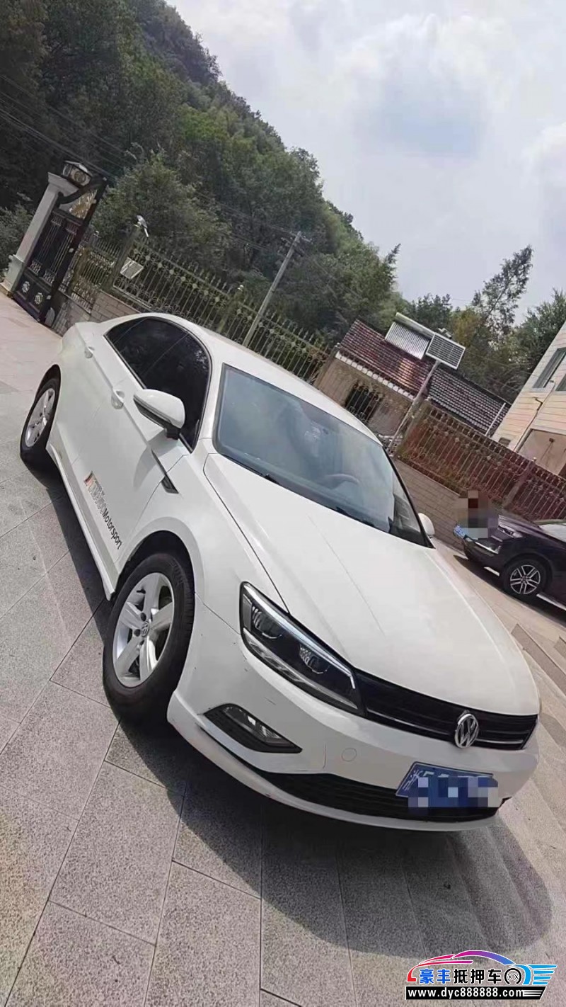 18年大众凌渡轿车抵押车出售