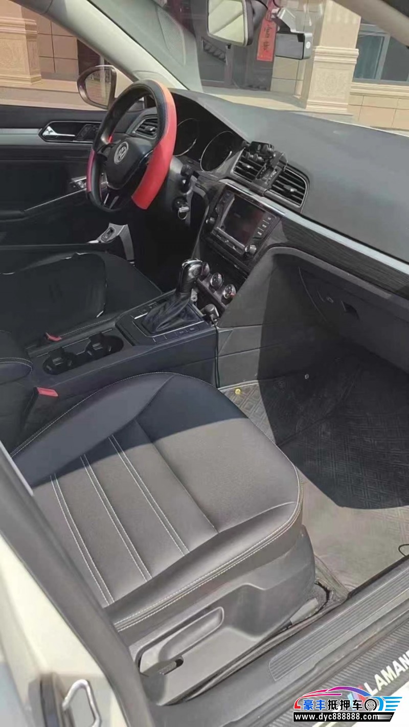 18年大众凌渡轿车抵押车出售