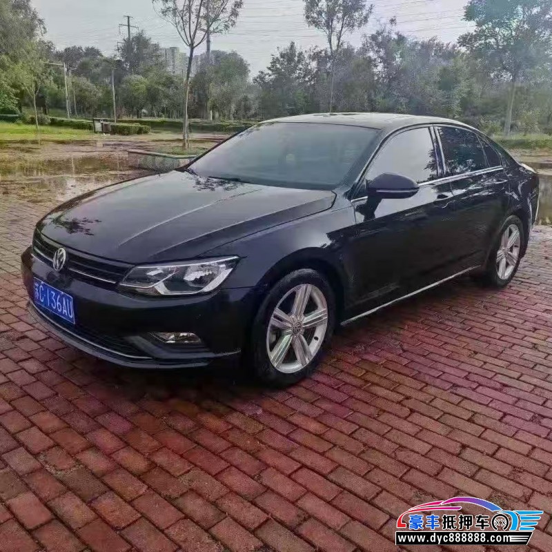 15年大众凌渡轿车抵押车出售