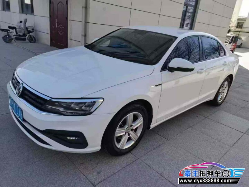 20年大众凌渡轿车抵押车出售