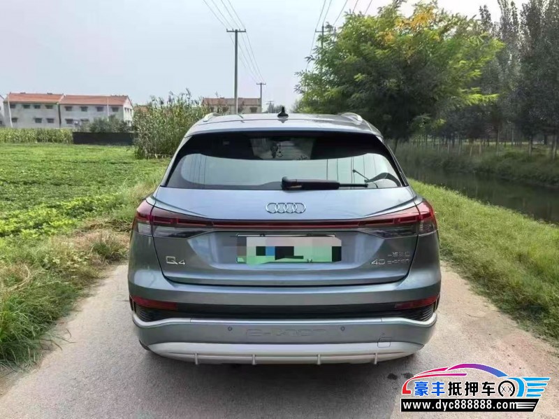 23年奥迪Q4轿车抵押车出售