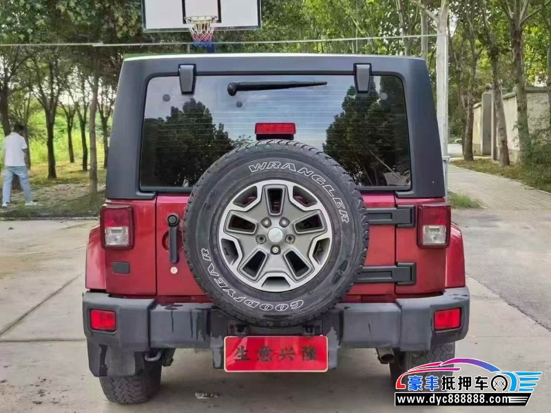 13年Jeep牧马人轿车抵押车出售