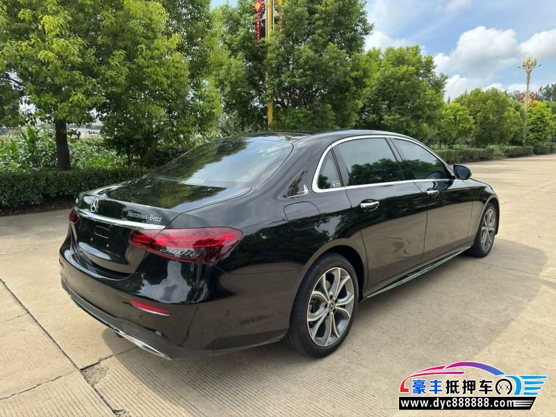 21年奔驰E轿车抵押车出售