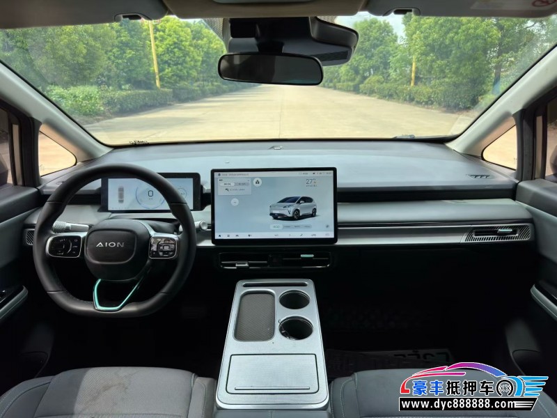 23年埃安Y80轿车抵押车出售