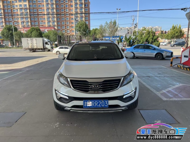 12年起亚智跑轿车抵押车出售