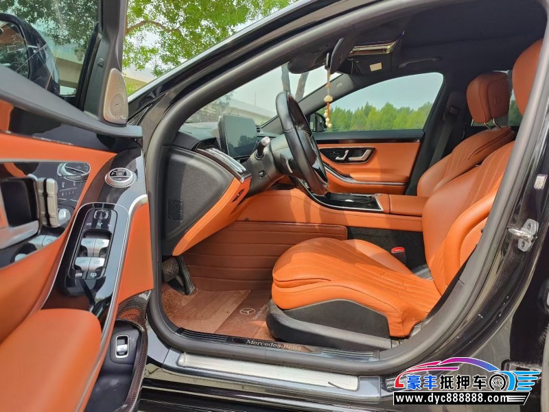 22年奔驰S轿车抵押车出售