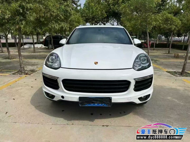 17年保时捷卡宴轿车抵押车出售