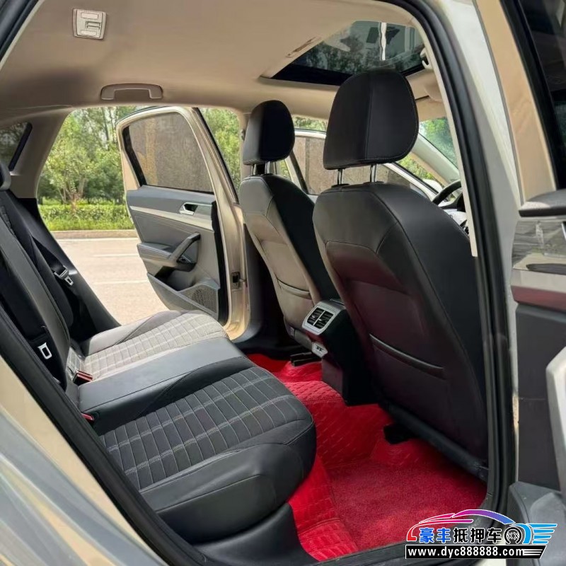 20年大众朗逸轿车抵押车出售