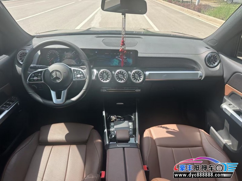 23年奔驰GLB轿车抵押车出售