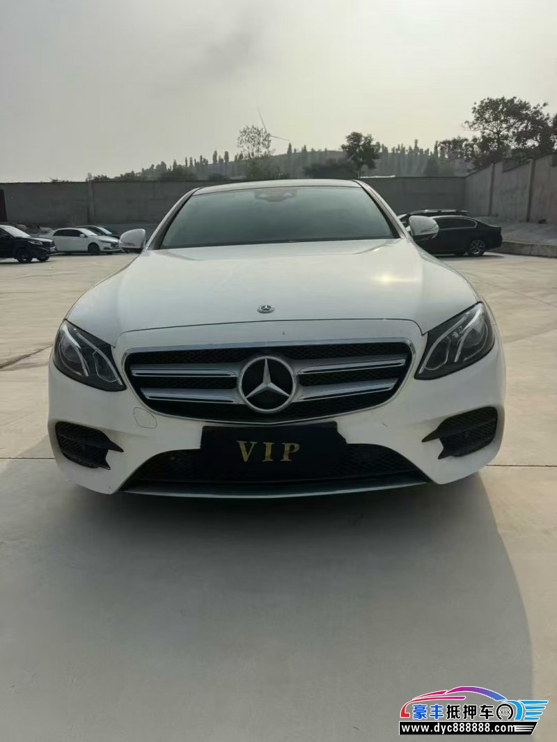 18年奔驰E轿车抵押车出售