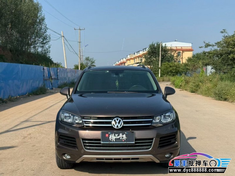 15年大众途锐轿车抵押车出售