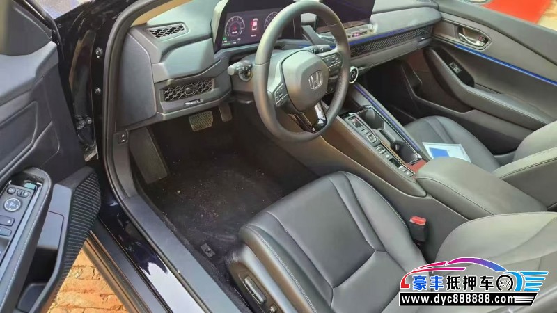 25年本田雅阁轿车抵押车出售