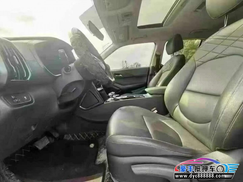 22年现代ix35轿车抵押车出售