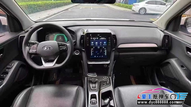 21年现代ix35轿车抵押车出售