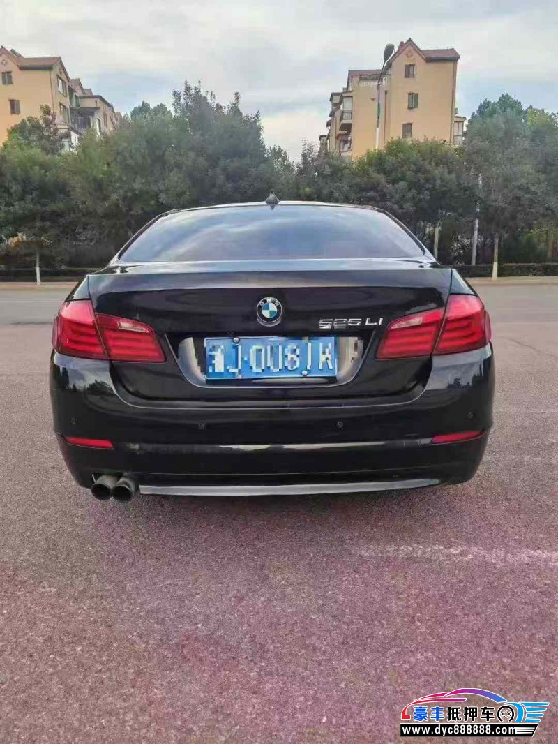 13年宝马5系轿车抵押车出售