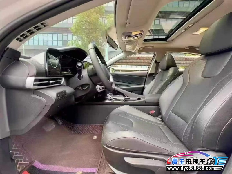 24年现代伊兰特轿车抵押车出售