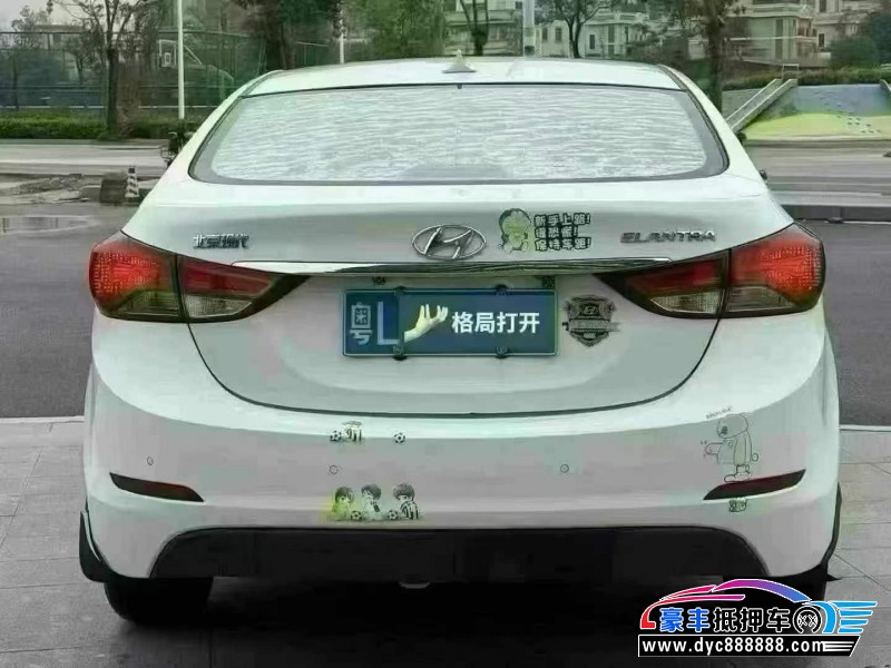 18年现代朗动轿车抵押车出售