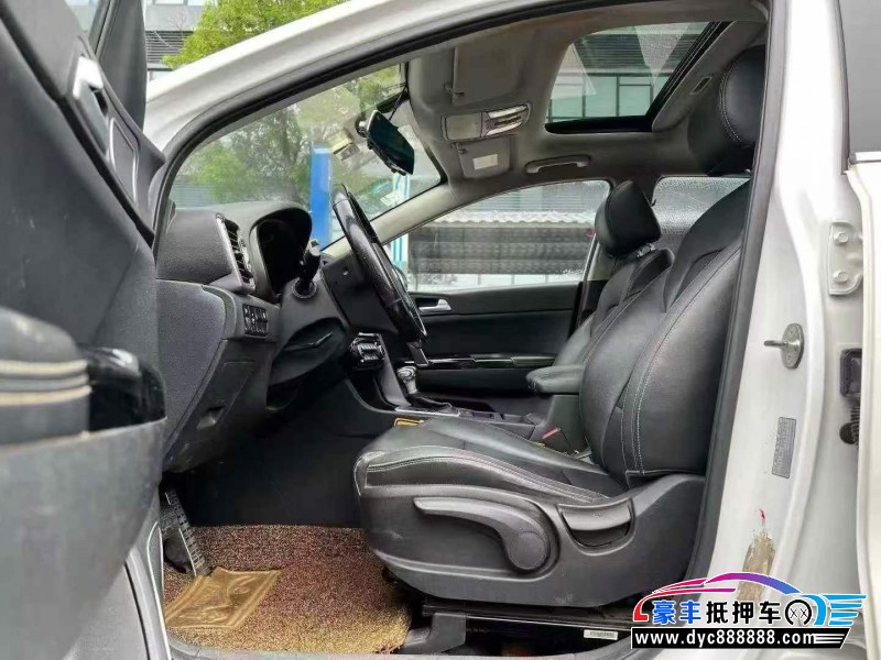 16年起亚KX5轿车抵押车出售