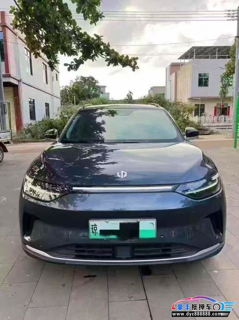 23年零跑C11轿车抵押车出售