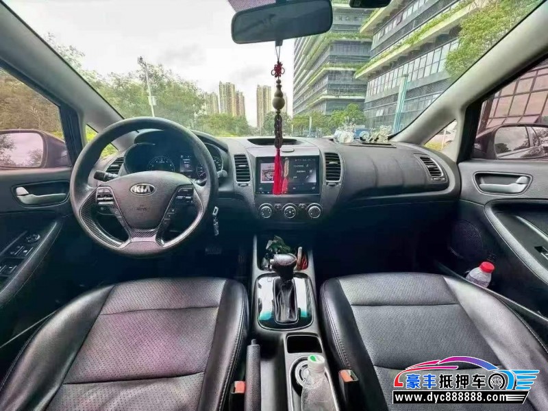 16年起亚K3轿车抵押车出售