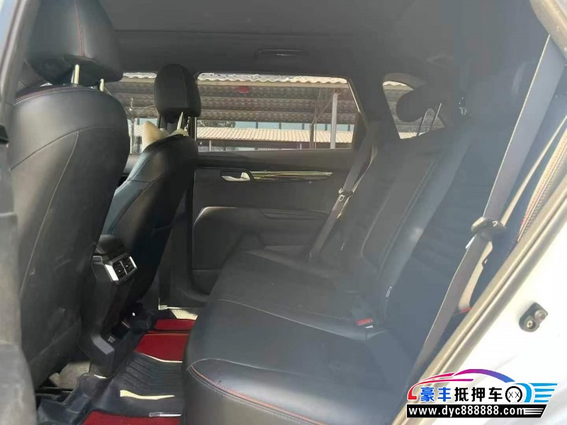 22年起亚智跑轿车抵押车出售