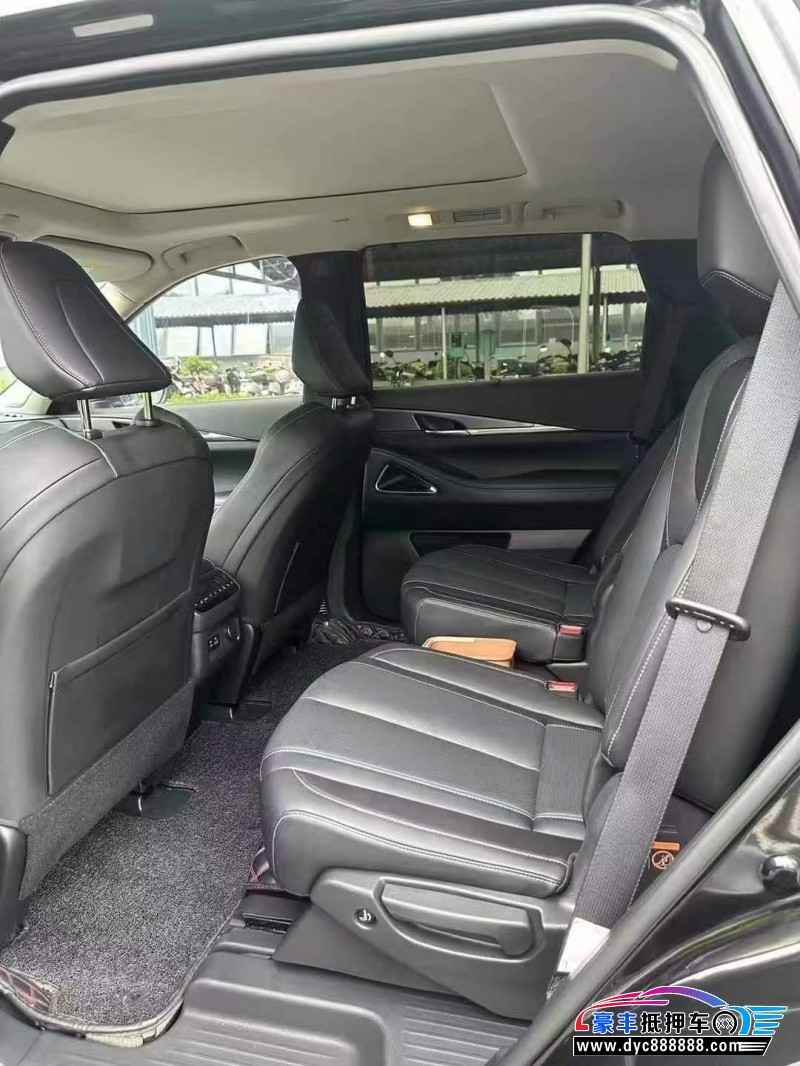 23年英菲尼迪QX60轿车抵押车出售