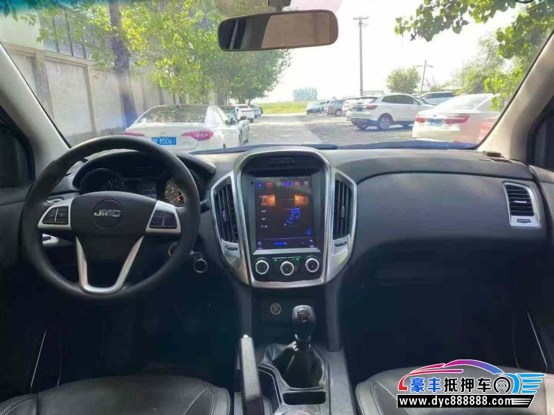 20年江铃域虎轿车抵押车出售