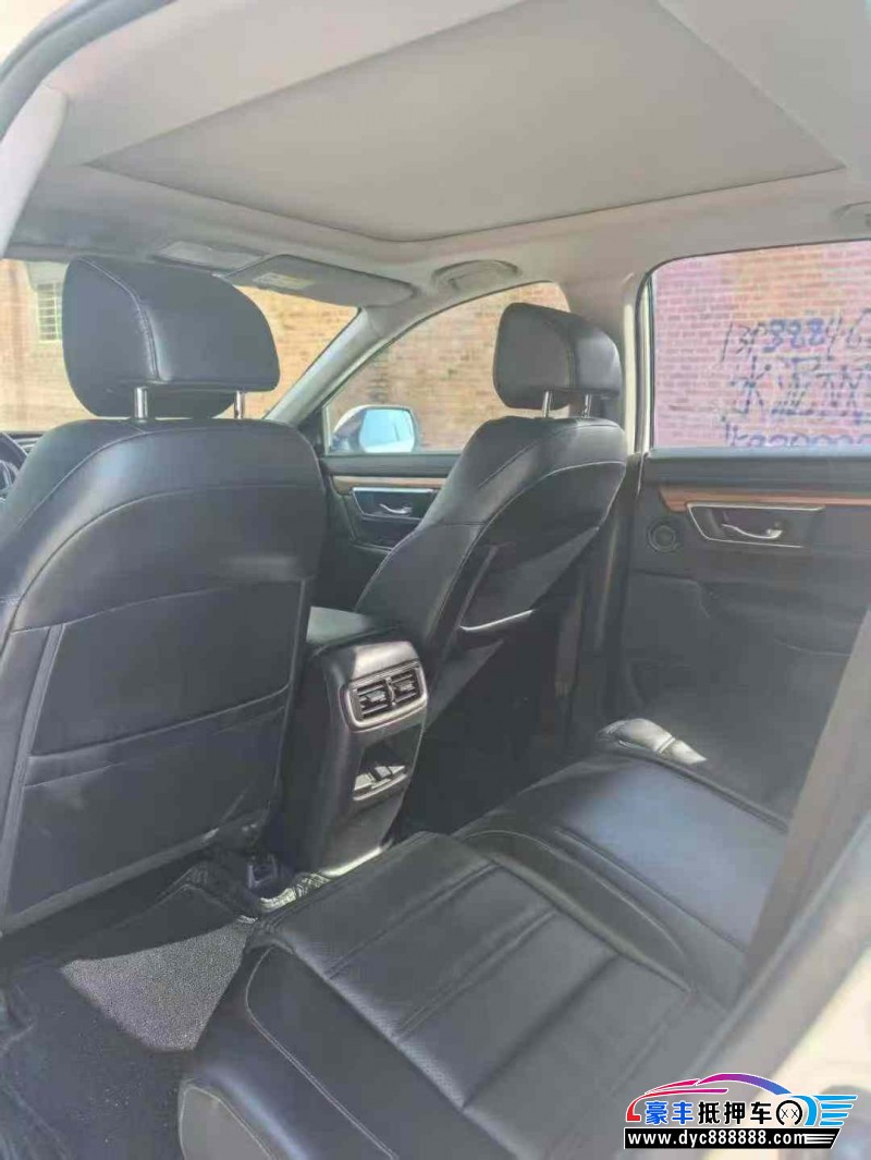 19年本田CR-V轿车抵押车出售