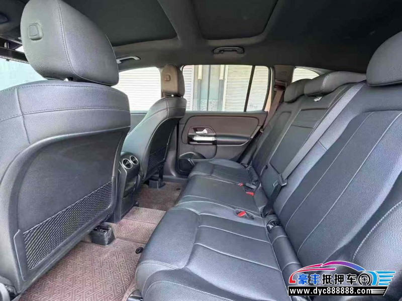 20年奔驰GLB轿车抵押车出售