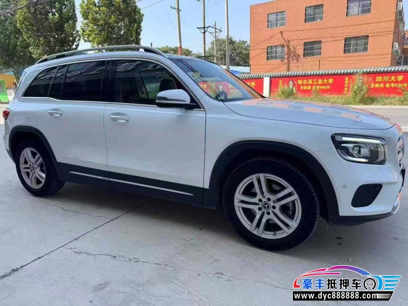 20年奔驰GLB轿车抵押车出售