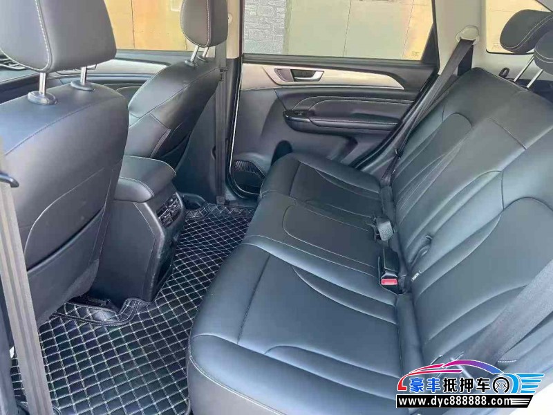 23年长城M6轿车抵押车出售