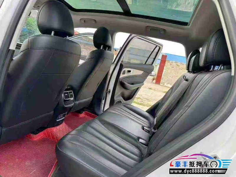 19年荣威RX5轿车抵押车出售