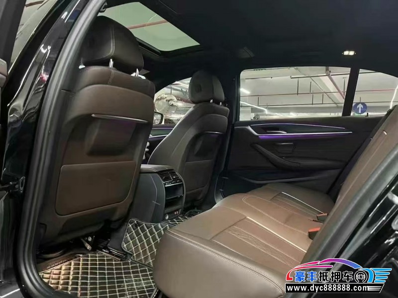 21年宝马5系轿车抵押车出售