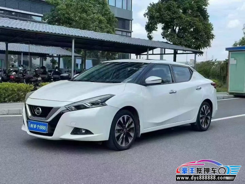 19年日产蓝鸟轿车抵押车出售