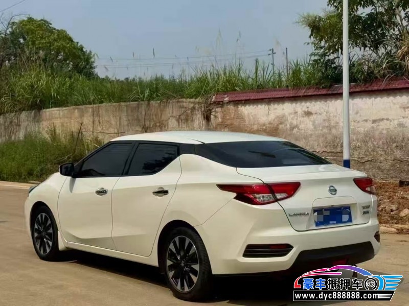 22年日产蓝鸟轿车抵押车出售