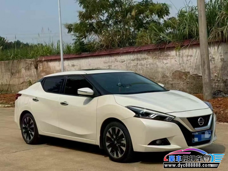 22年日产蓝鸟轿车抵押车出售