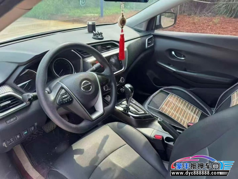 22年日产蓝鸟轿车抵押车出售