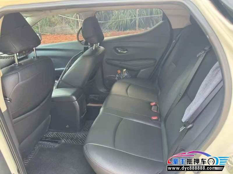 22年日产蓝鸟轿车抵押车出售