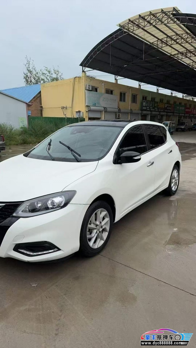 22年日产骐达轿车抵押车出售