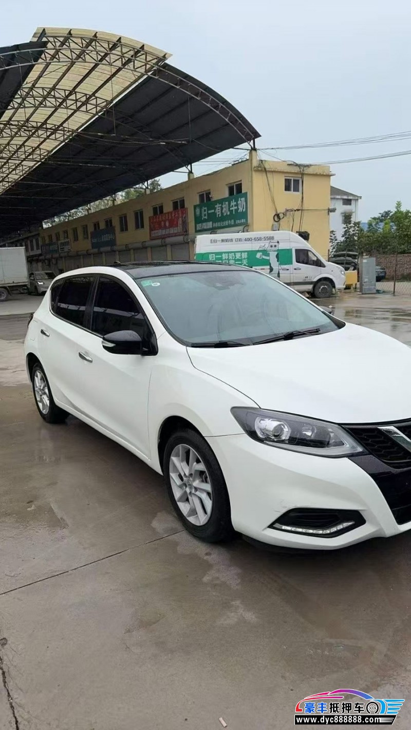 22年日产骐达轿车抵押车出售