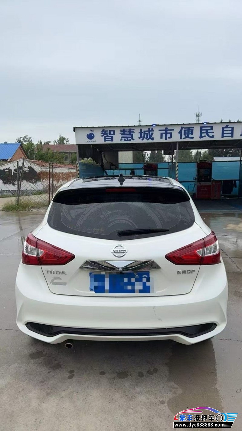 22年日产骐达轿车抵押车出售