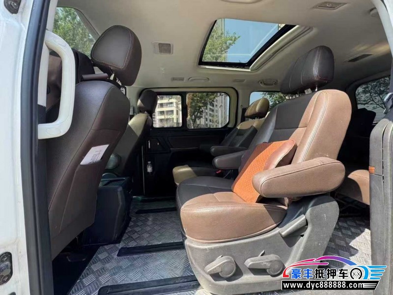 18年东风风行风行CM7轿车抵押车出售