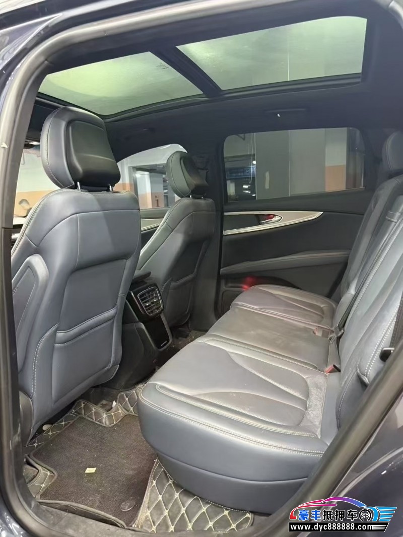 22年林肯航海家轿车抵押车出售