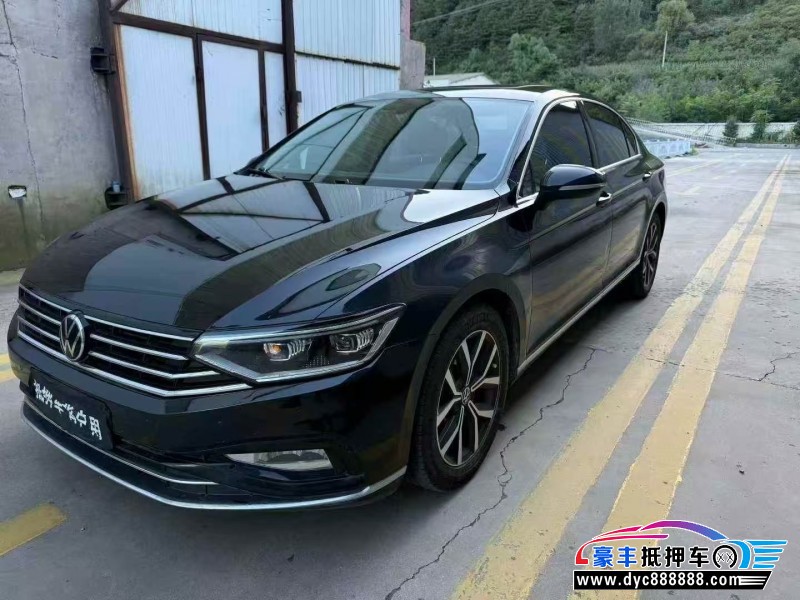 21年大众迈腾轿车抵押车出售