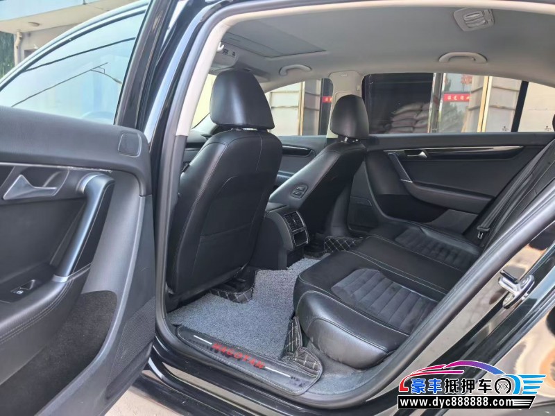 15年大众迈腾轿车抵押车出售