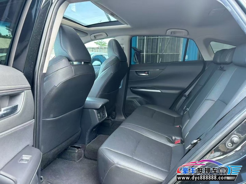 23年丰田威讽轿车抵押车出售